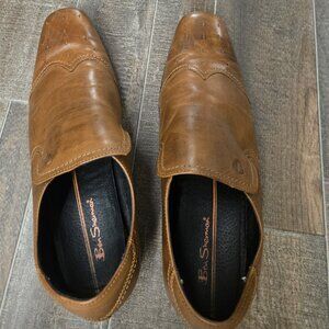 STYLISH BEN SHERMAN SLIP ON LOAFERS SIZE 11. GREAT CONDITION.